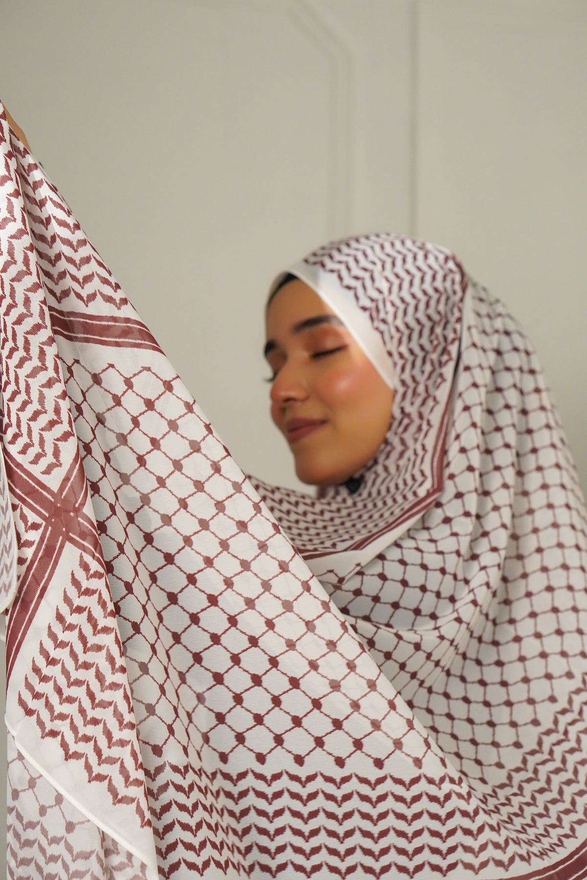 Keffiyeh Hijab - Maroon