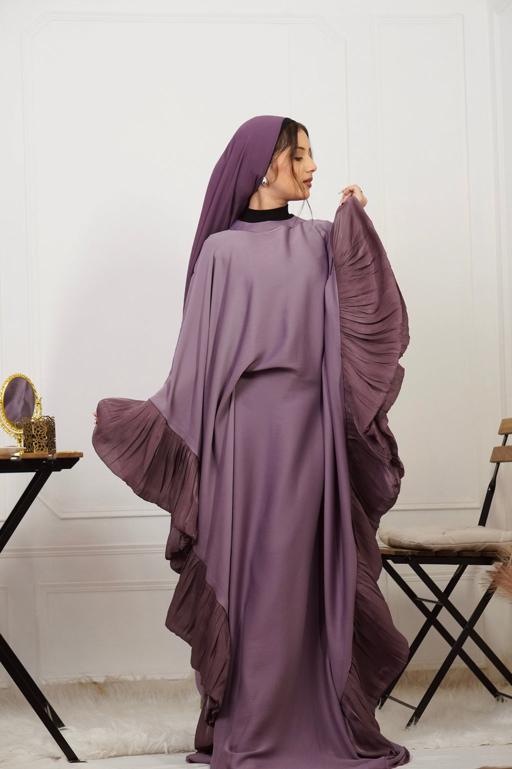 NAABIE ABAYAH - RAPUNZEL