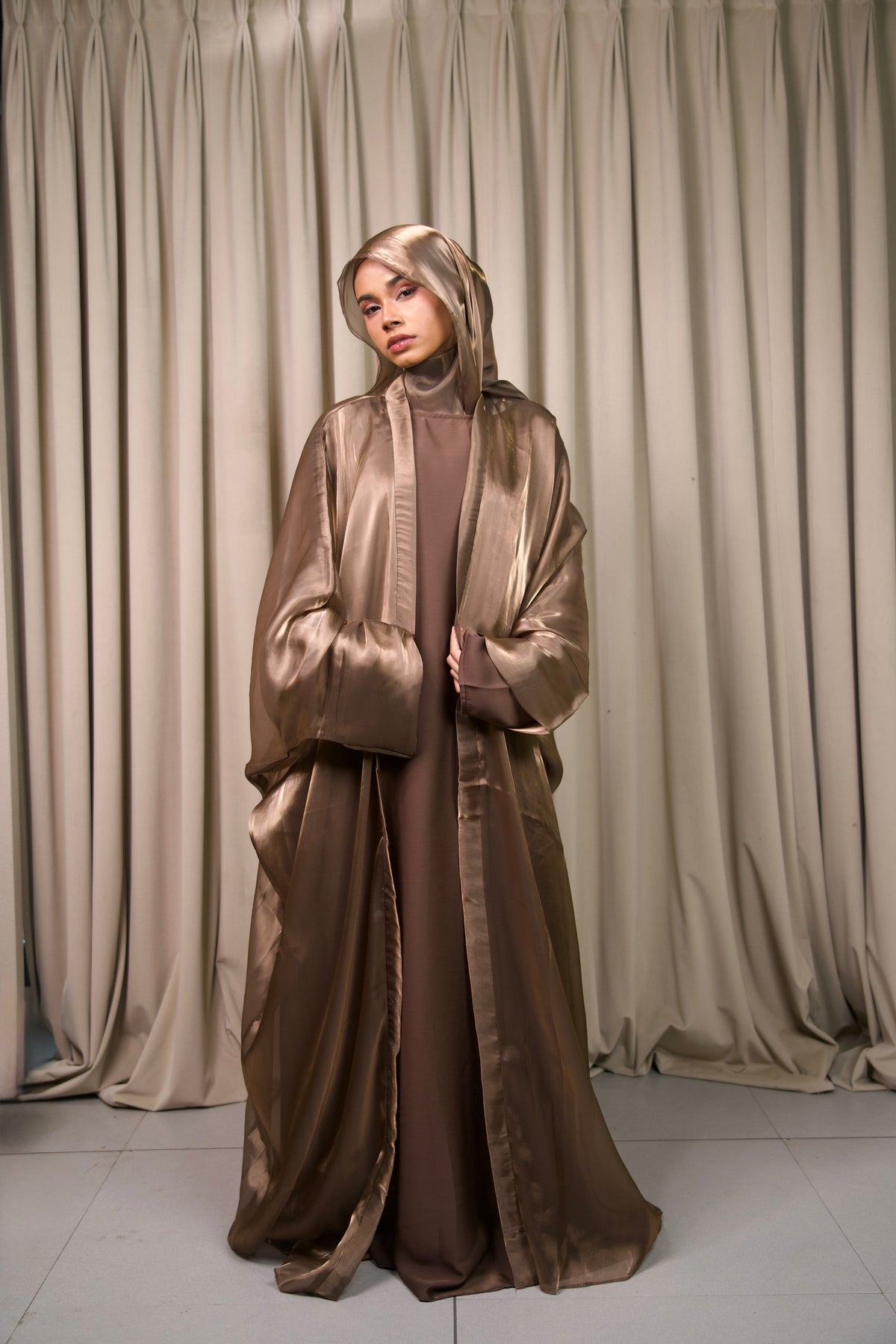 KHALEEJI ABAYAH - BROWN