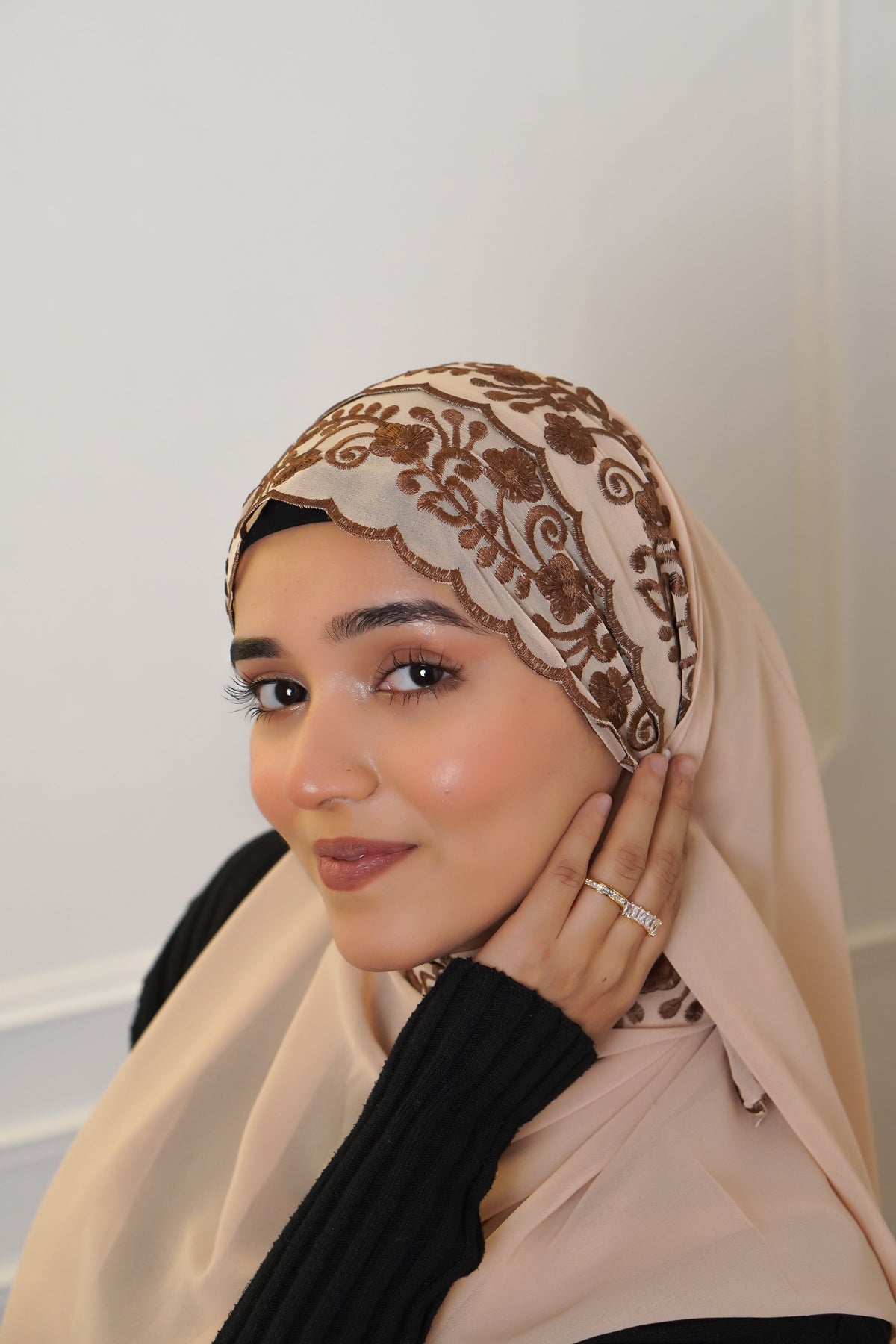 EMBROIDERED HIJAB - Brown