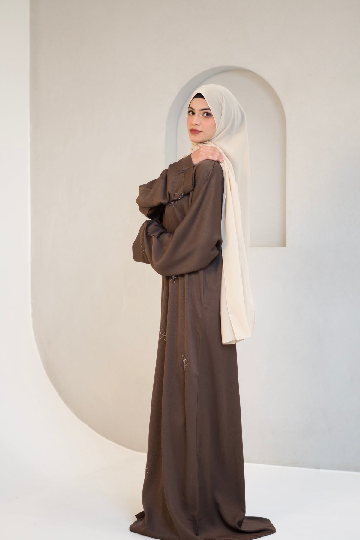 COQUETTE ABAYAH - CHOCOLATE BROWN