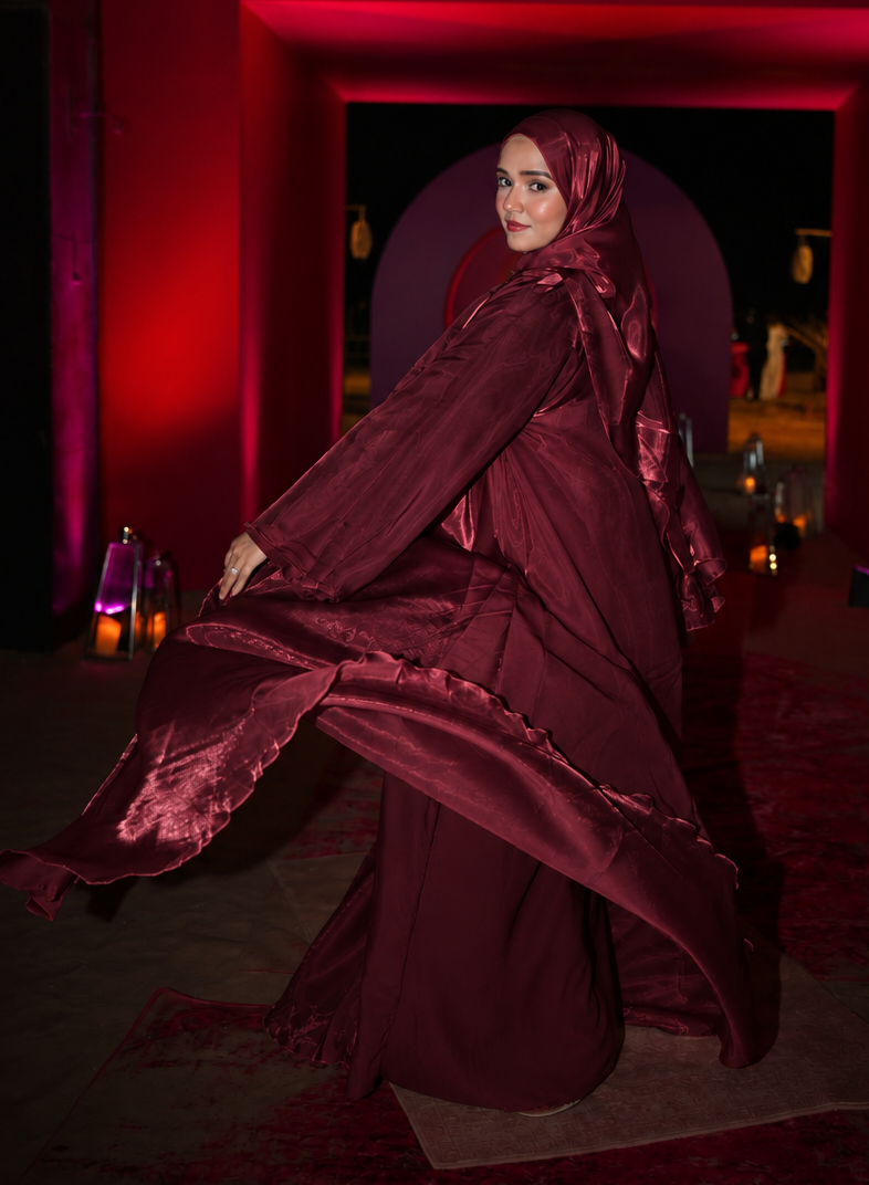 KHALEEJI ABAYAH - CHERRY MAROON