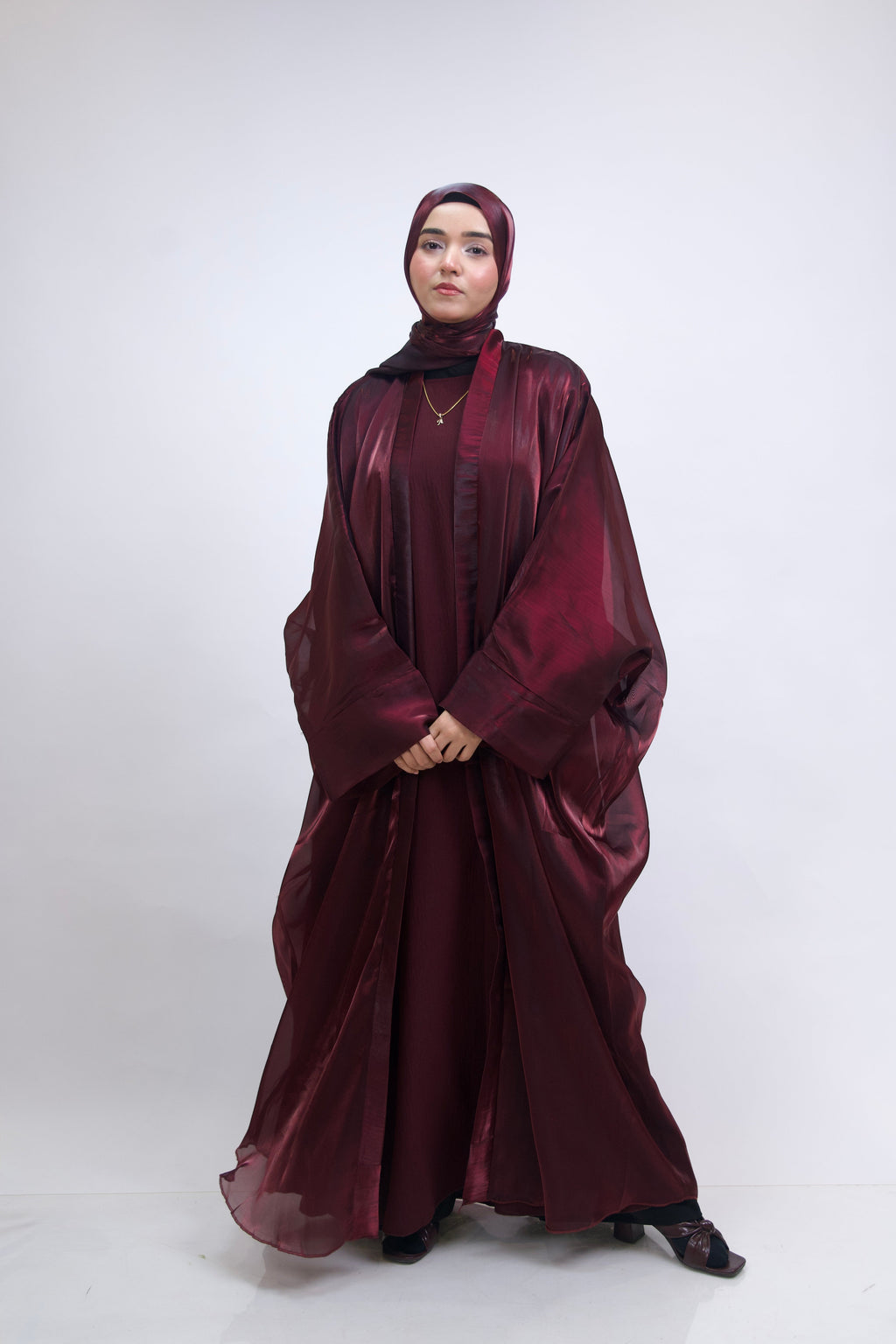 KHALEEJI ABAYAH - CHERRY MAROON