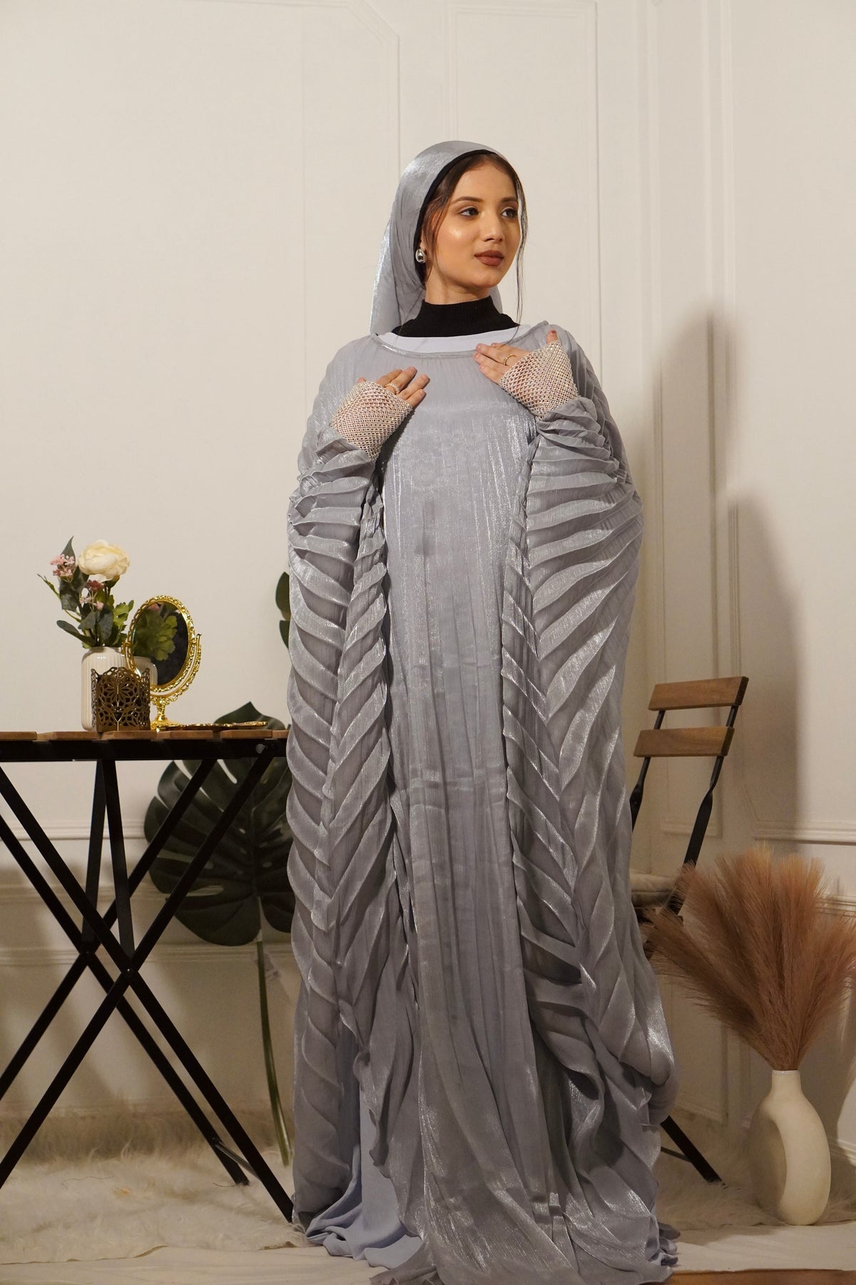 CÈLINE ABAYAH - SILVER GREY