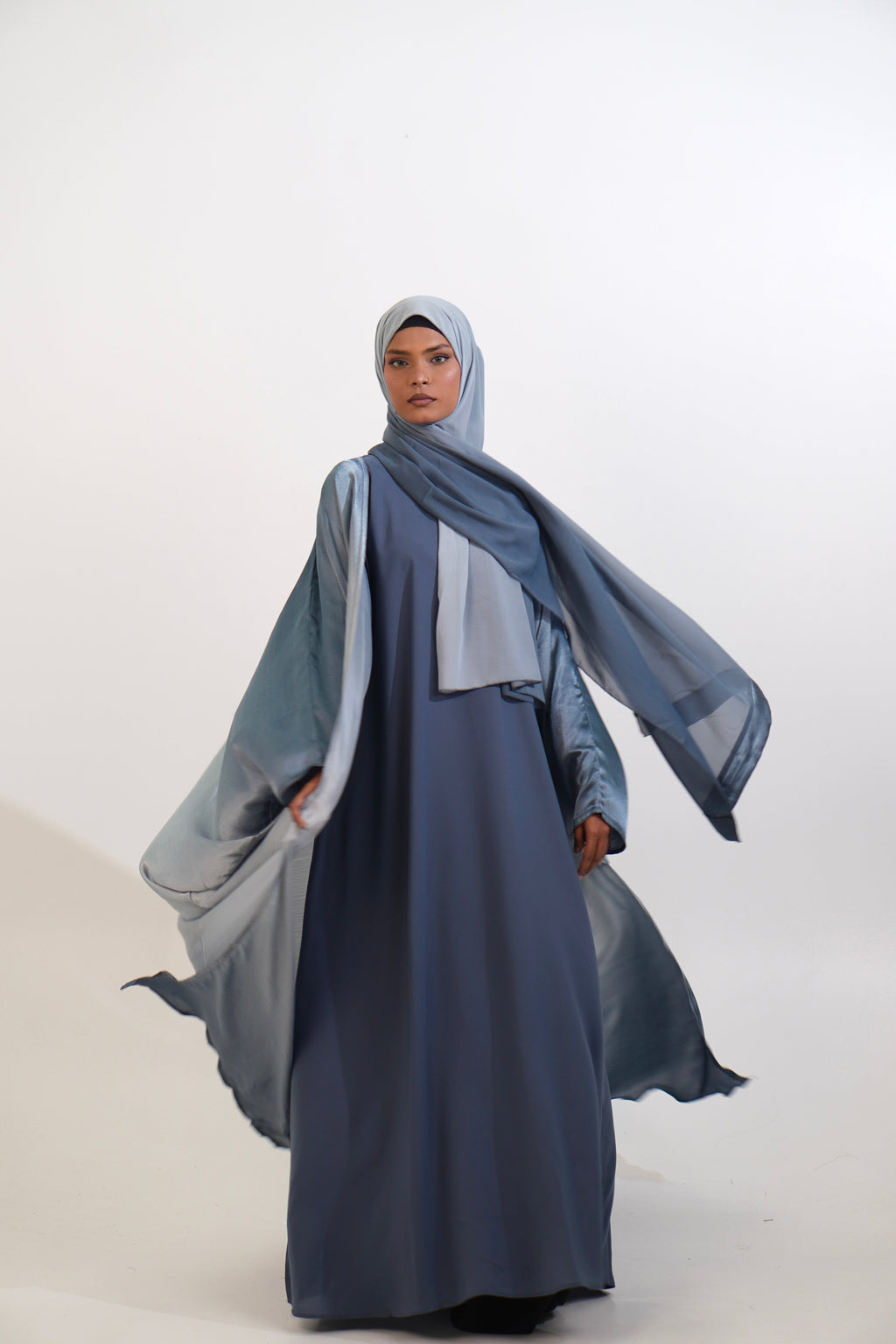 Amelia Ombre Abayah - Diana