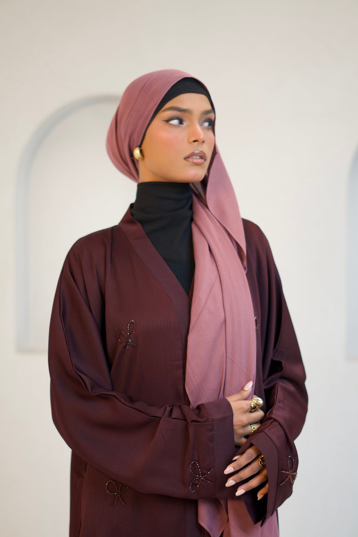 COQUETTE ABAYAH - MAROON