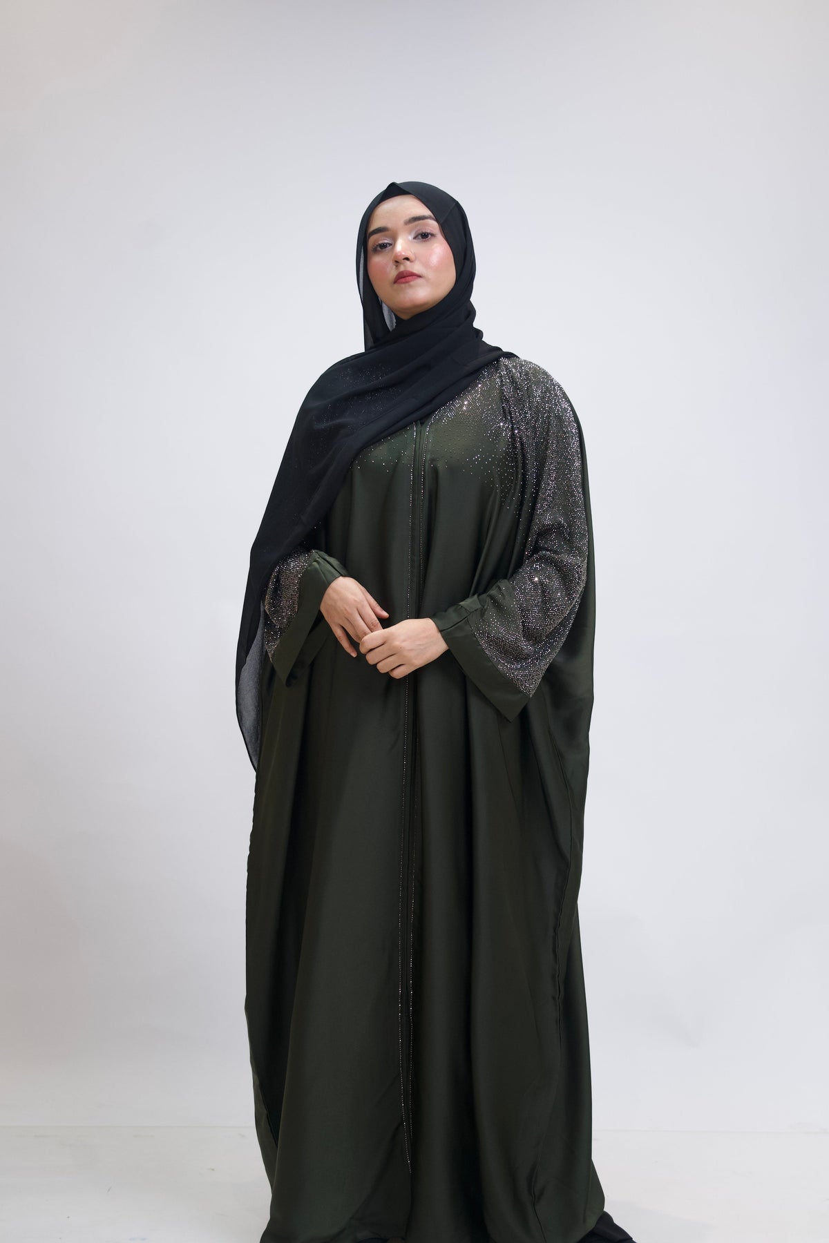 Nurgul Abayah - Zaytoon