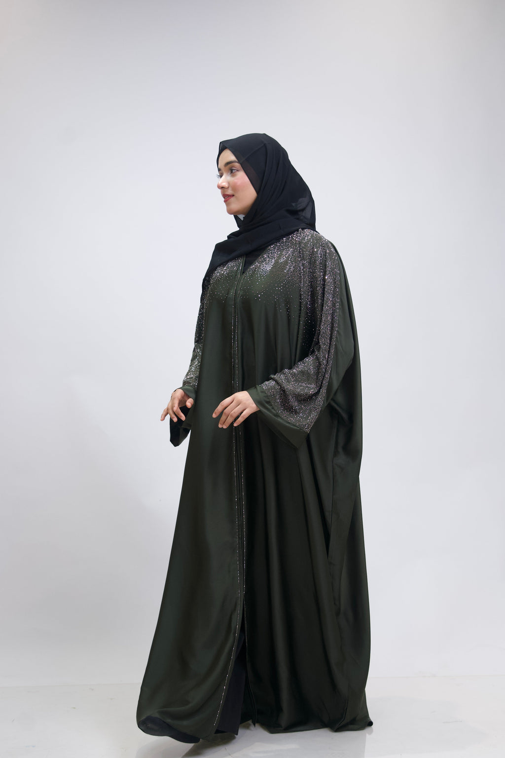 Nurgul Abayah - Zaytoon